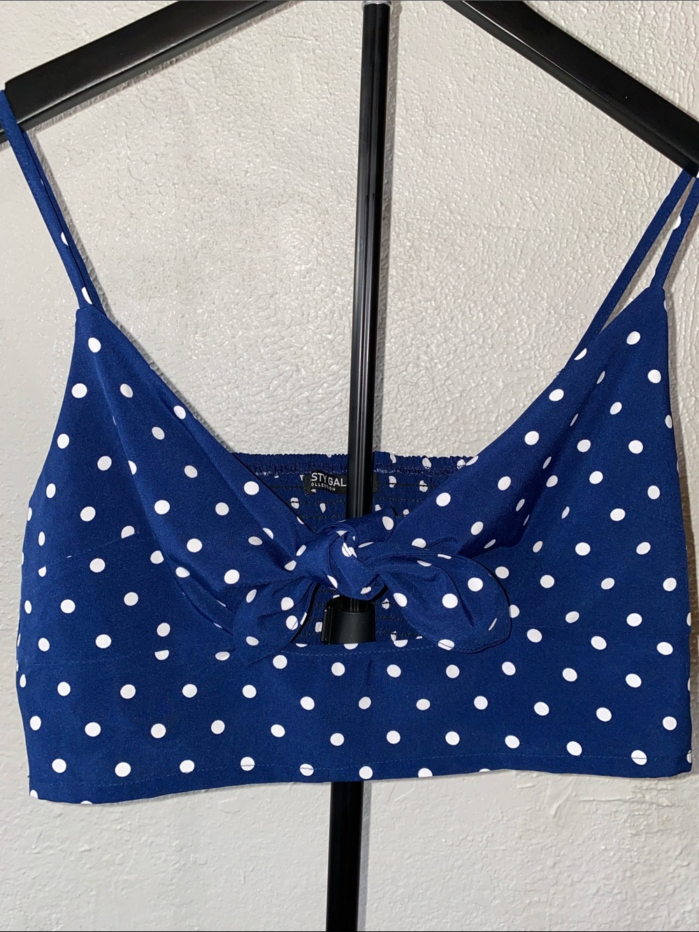 Nasty Gal Polka Dot Tie Front Crop Top Smocked Cutout Trendy Size 10
